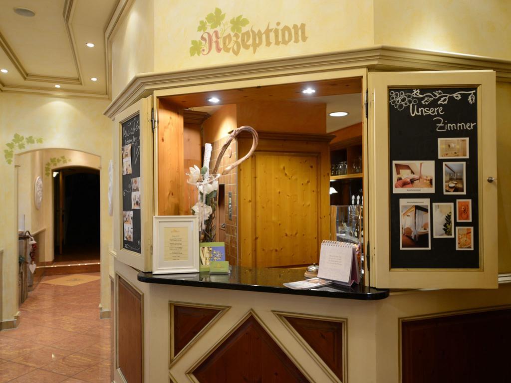Land-Gut Hotel Zum Loewen Garni Marktheidenfeld Luaran gambar