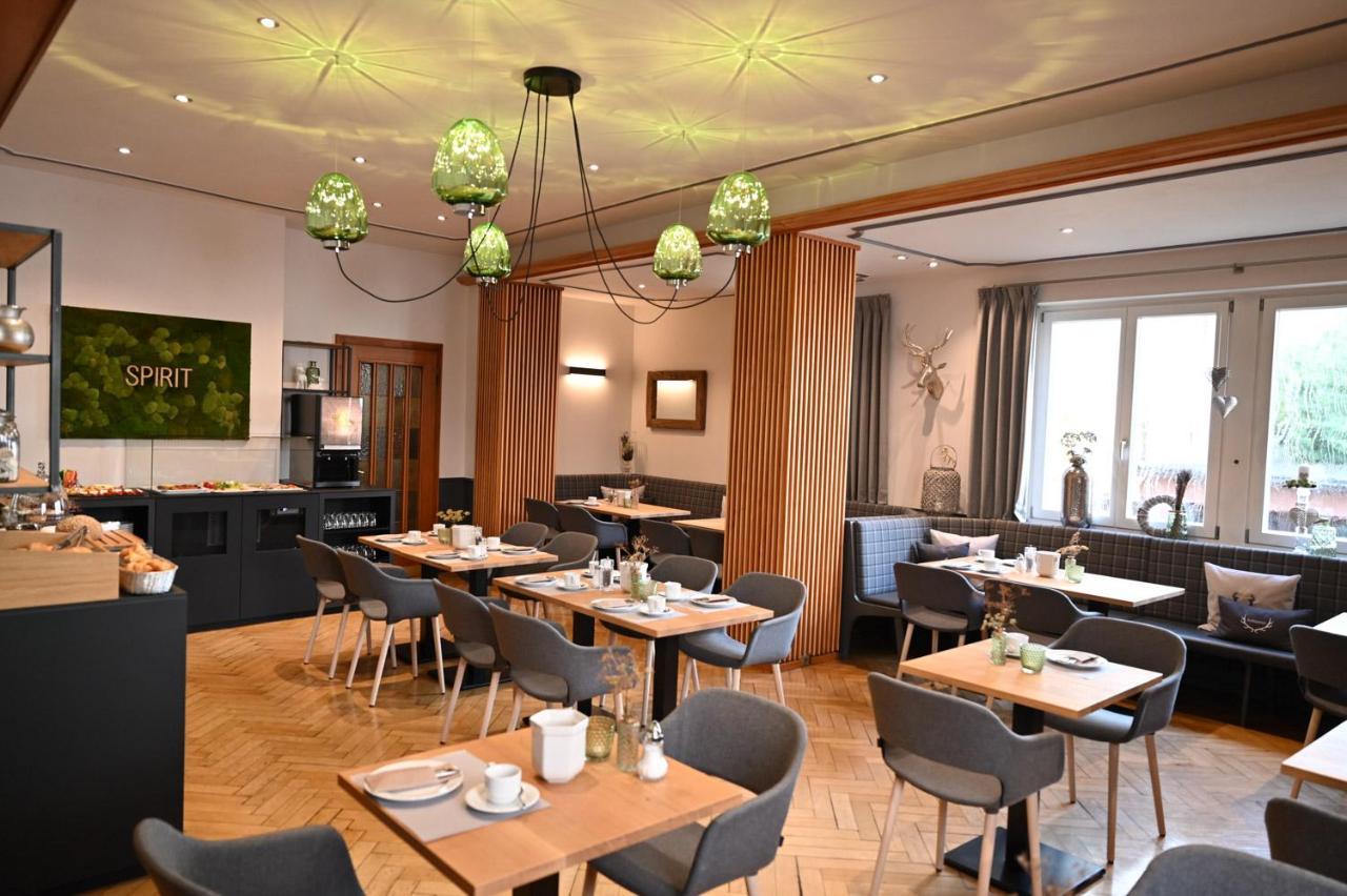 Land-Gut Hotel Zum Loewen Garni Marktheidenfeld Luaran gambar